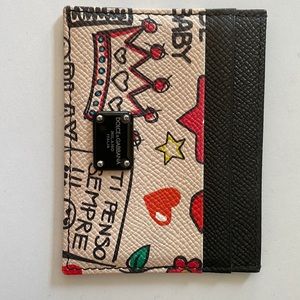 Beautiful Dolce&Gabbana Card Holder 💕